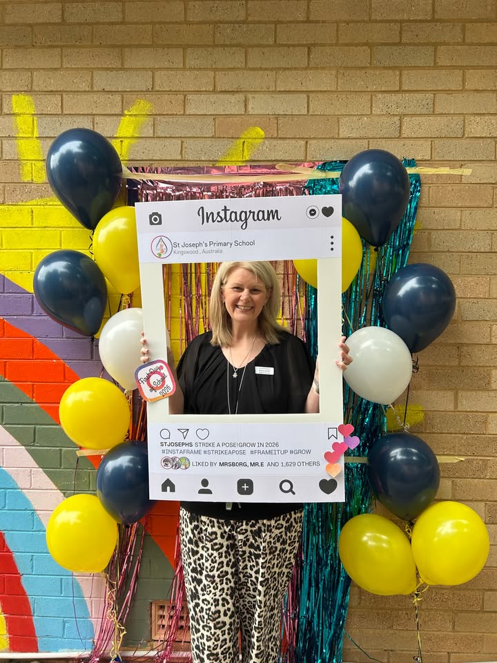 668111002007048_1323560836462058-1